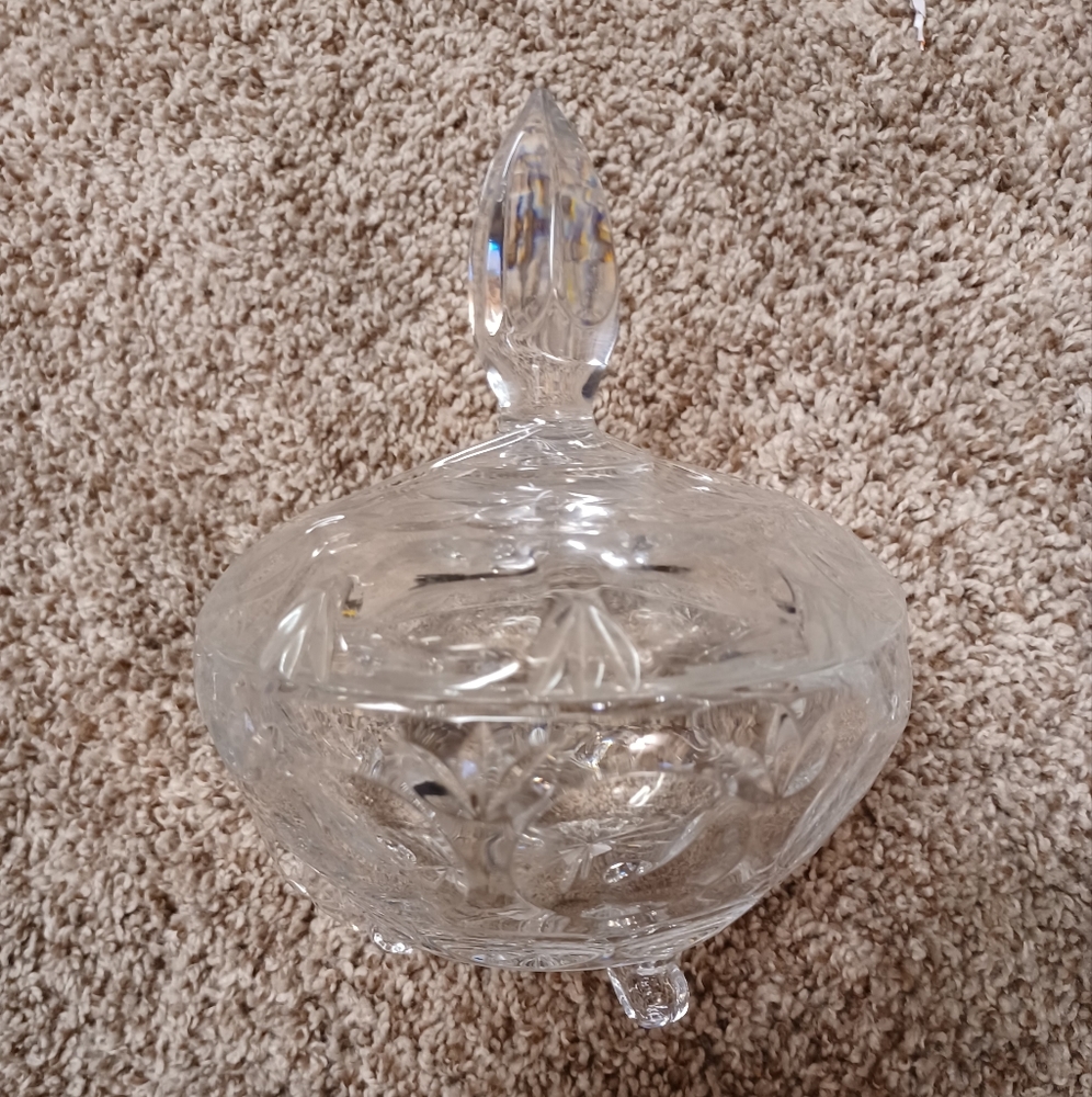 Gorgeous Vintage Heavy Glass Crystal Candy dish
